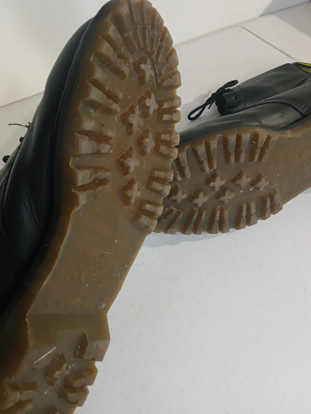 Vintage Made in England Doc Martens 1460 Leather Boots UK 12 / US 13